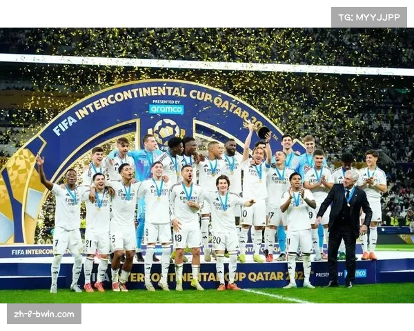 璀璨传奇足球世界杯奖杯背后的故事与荣耀传承之旅